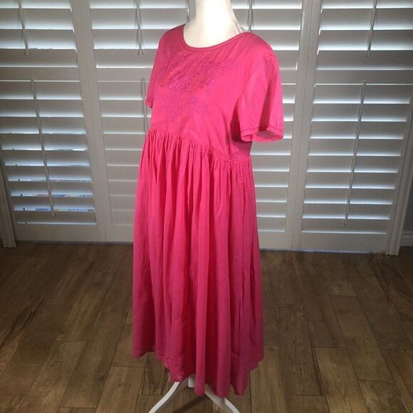 Vtg Real Comfort Chadwick 90s Bright Pink Rayon Cotton Dress 8P Embroidered 90s - Picture 2 of 12